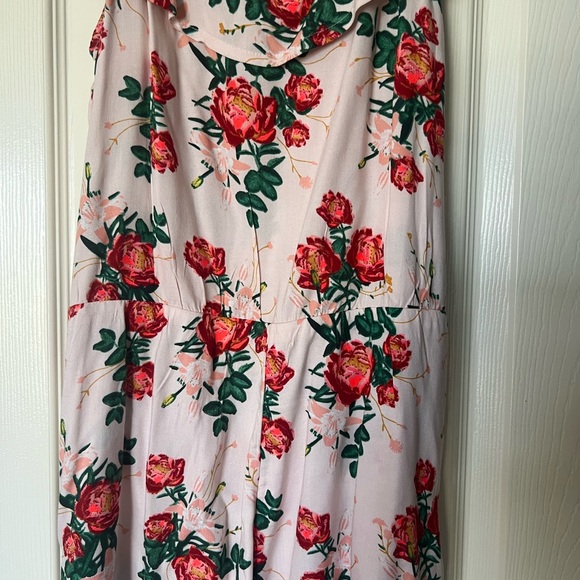 NEW Roxy Romper 🍓 - Picture 2 of 6